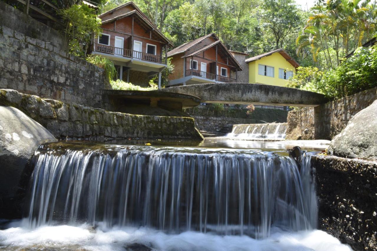 Agua Cristalina Cachoeiras de Macacu